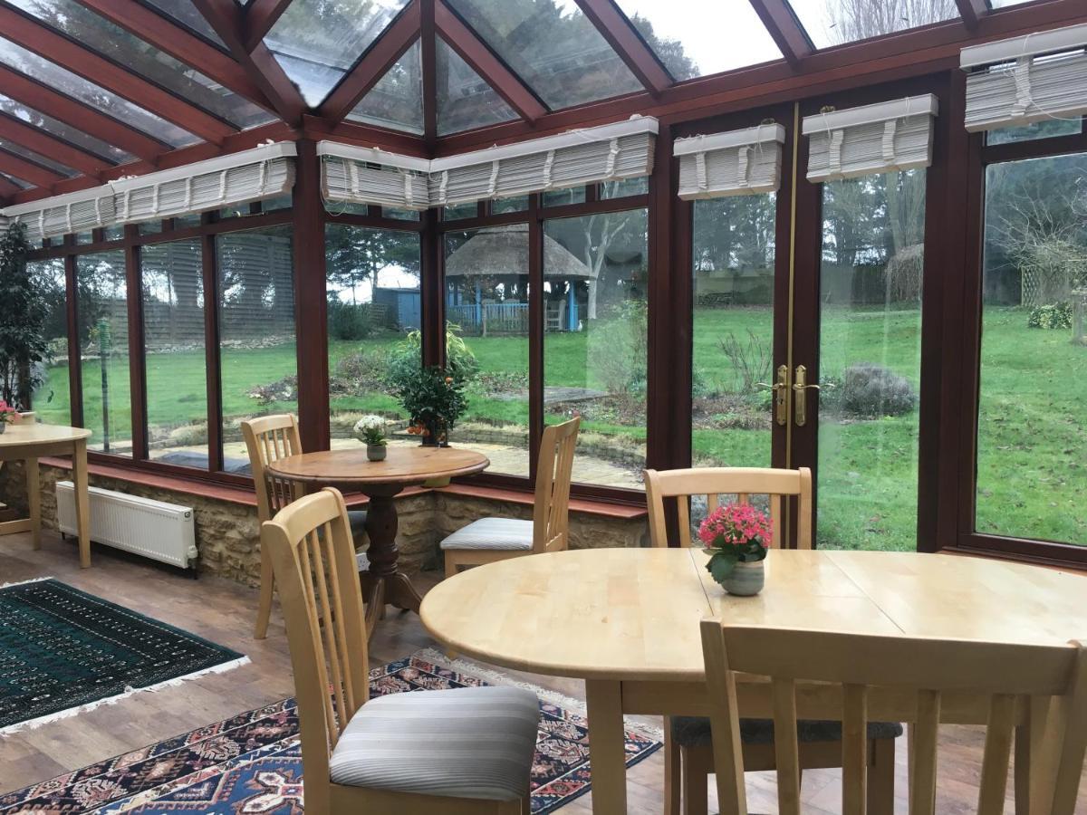 Stoneleigh Barn Bed And Breakfast Sherborne  Eksteriør bilde